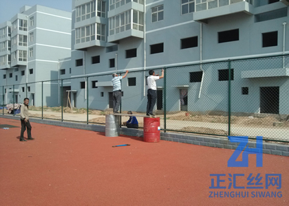 郑州交通职业技术学院田径场围网4.jpg